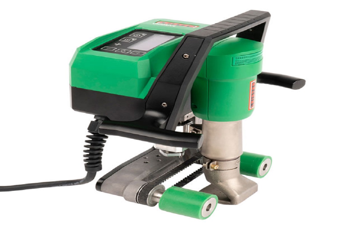 Leister UNIDRIVE 500 semi-automatic roof welder